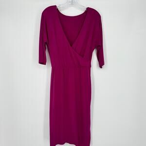 Victoria's Secret Magenta Knee-Length Dress Size S Warp Style V-Neck 3/4 Sleeve